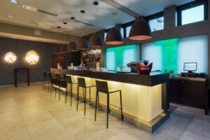 BRETANIDE, Insel Brac, Lobbybar